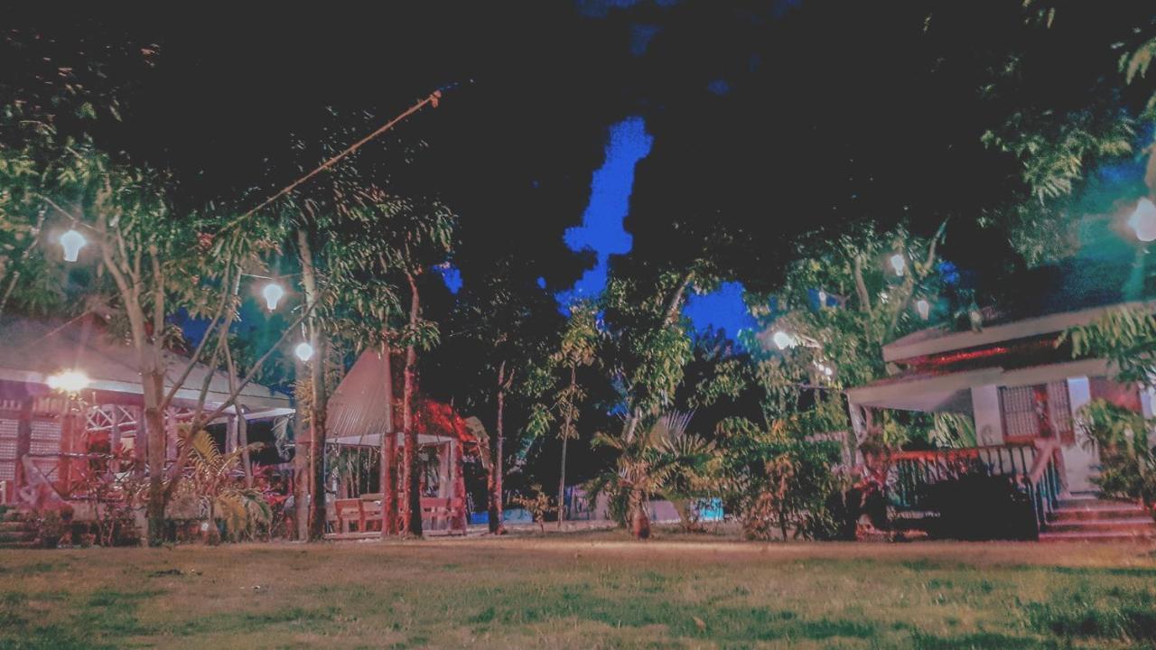 鹈鹕度假村 八打雁 外观 照片